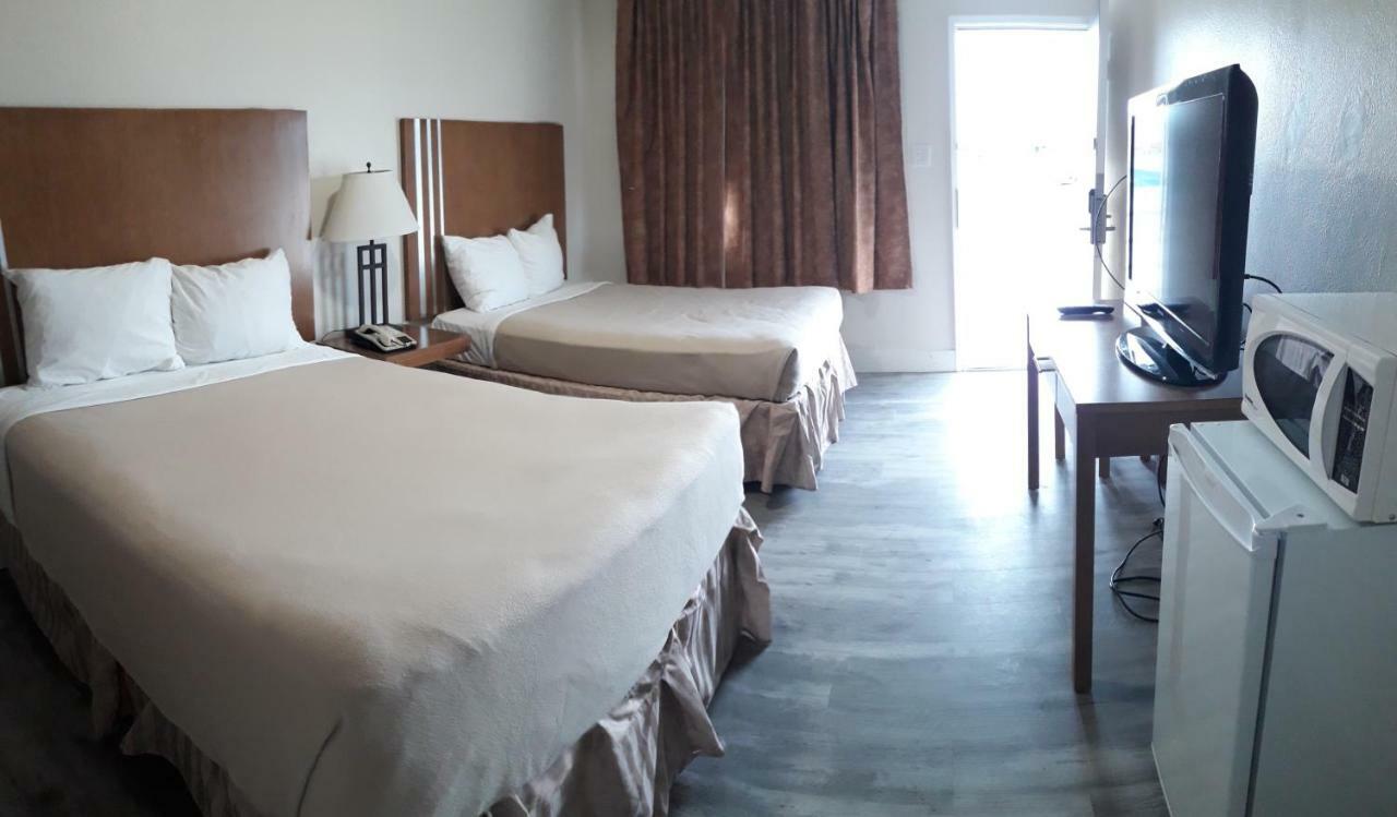 Downtown Motel Prince George Dış mekan fotoğraf
